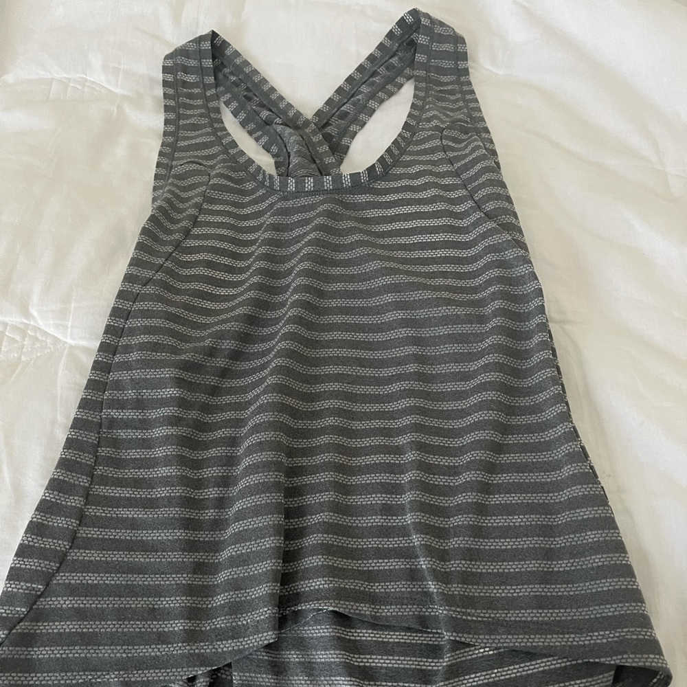 Zyia L Gray Nimbus Split Back Tank